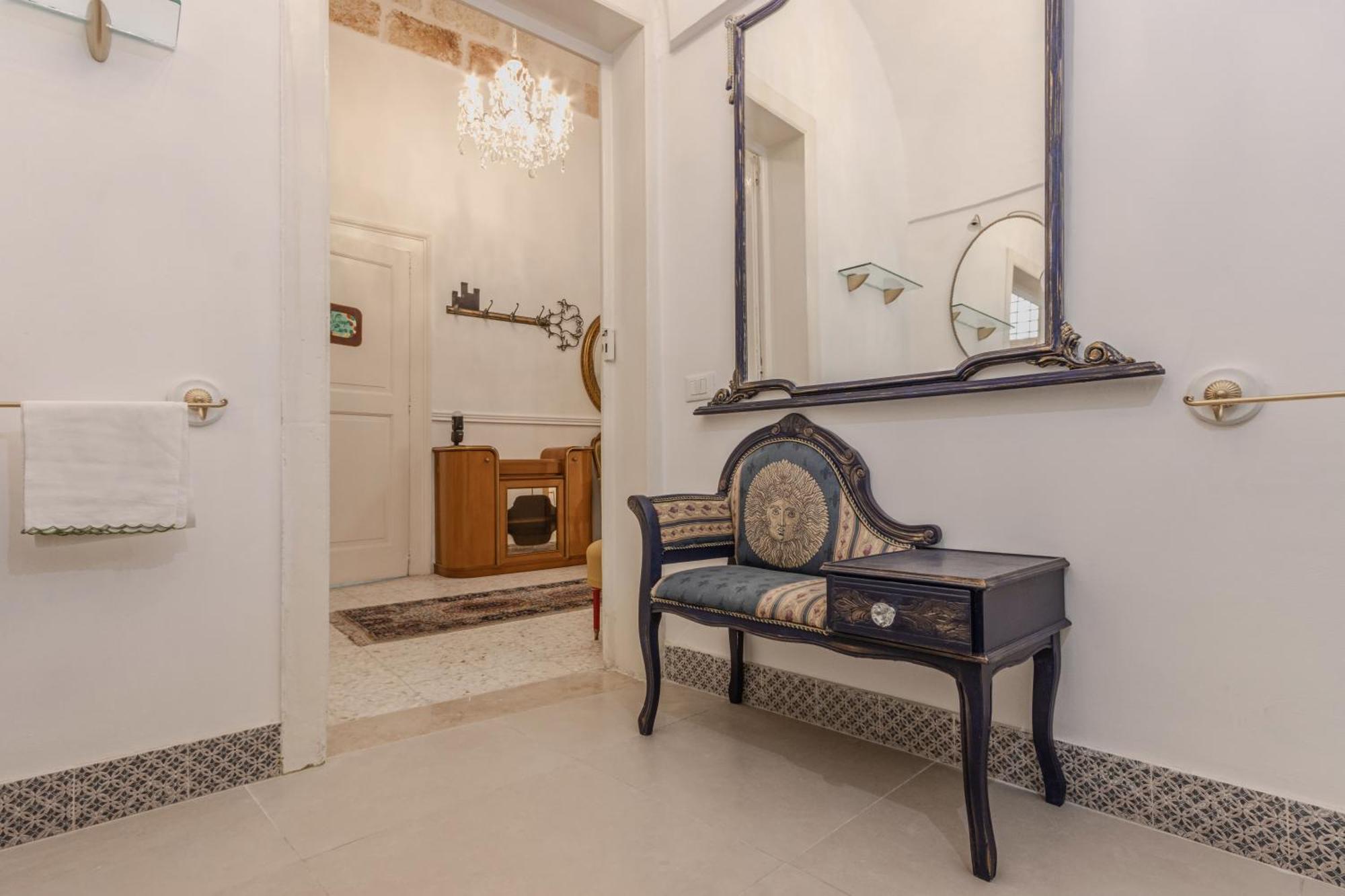 Palazzo Extravacanza Полиняно а Маре Екстериор снимка